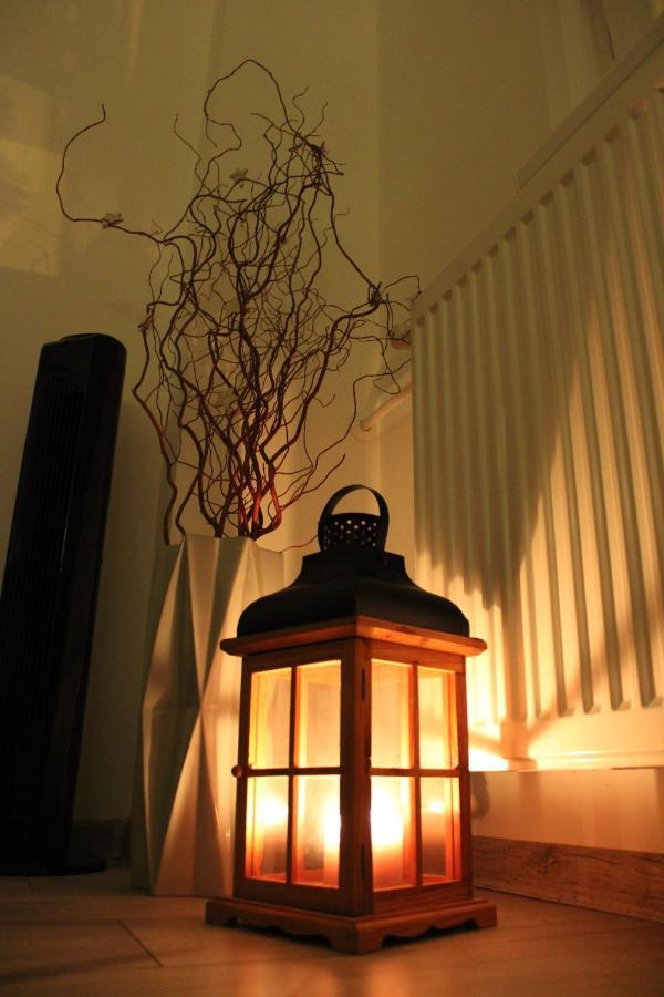ミシュコルツIzzy Apartamentアパートメント エクステリア 写真