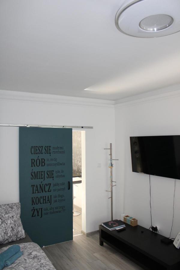ミシュコルツIzzy Apartamentアパートメント エクステリア 写真